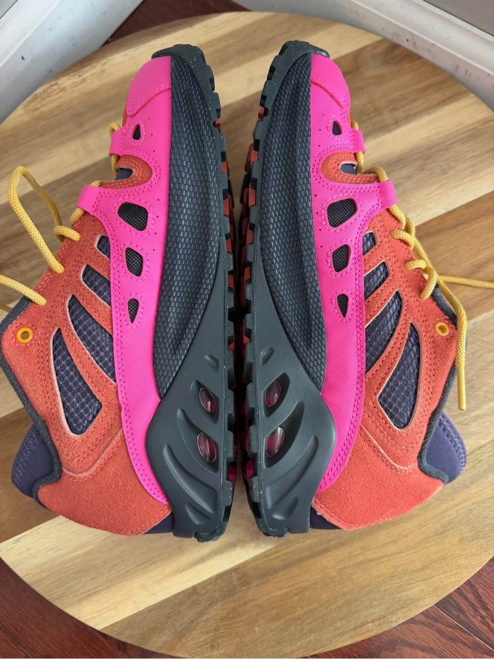 Nike ACG Air Exploraid Trail Sneakers Light Wild Mango Outdoor Hiking Shoes 7.5